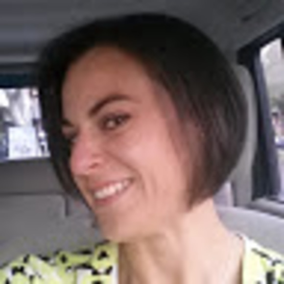 Meet your Posher, Risa - Picture 1 of 1